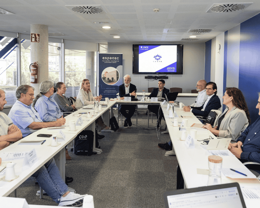 Participantes del encuentro de empresas familiares organizado por Espaitec en el marco del programa Castellón Global Program