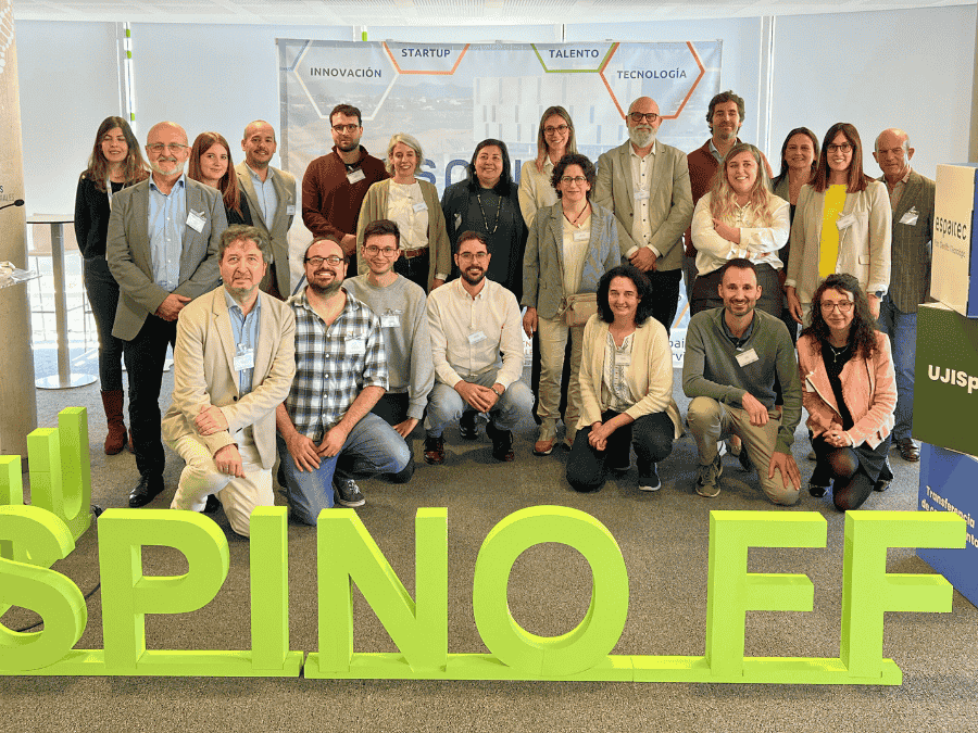 Participantes en el Demo Day de UJISpinoff