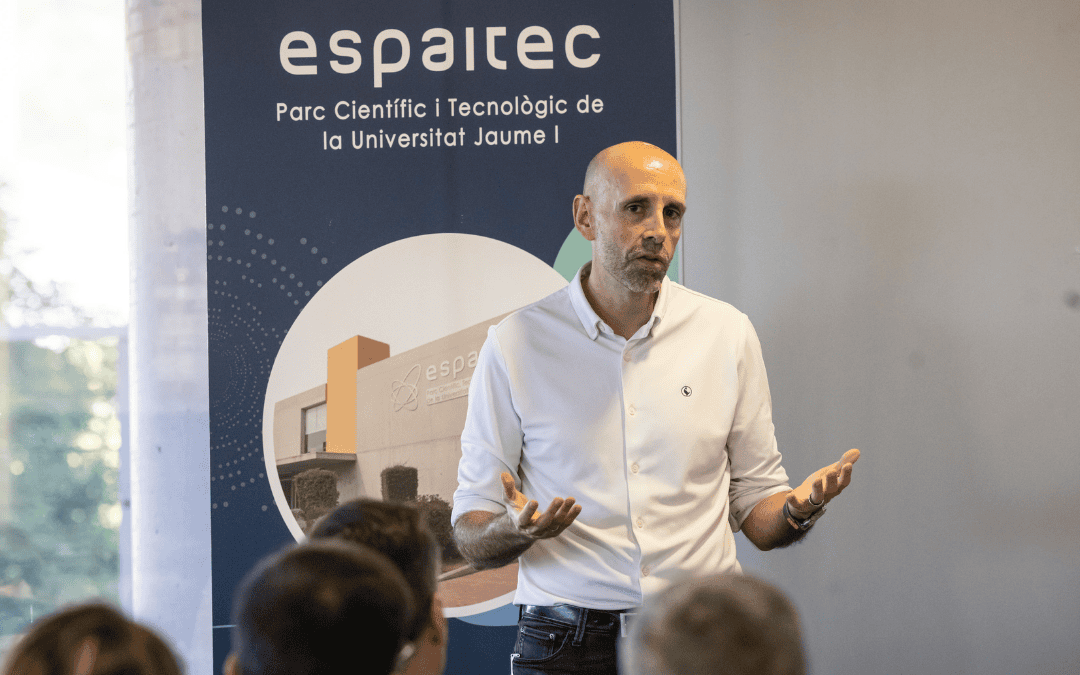 Javier Megias comparte claves para emprender con éxito en el Club Emprendedor UJI