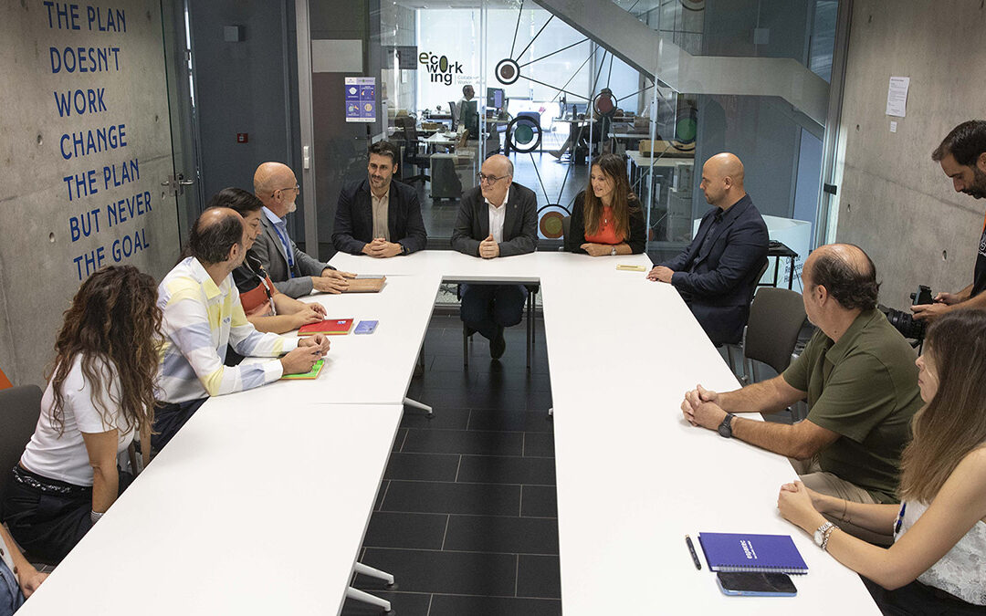 El rector de la UJI sitúa Espaitec como «polo estratégico» de la innovación basada en el conocimiento y con impacto social tangible