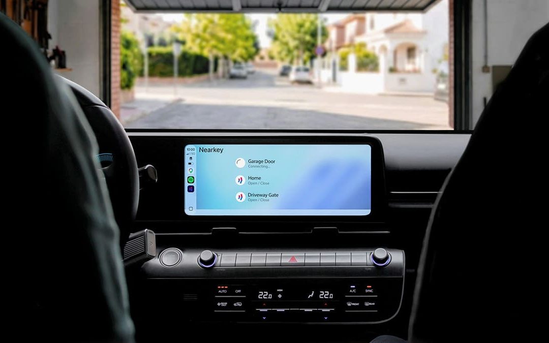 Nearkey, la app de Nayar de acceso inteligente, integra Android Auto y CarPlay para entrar al parking