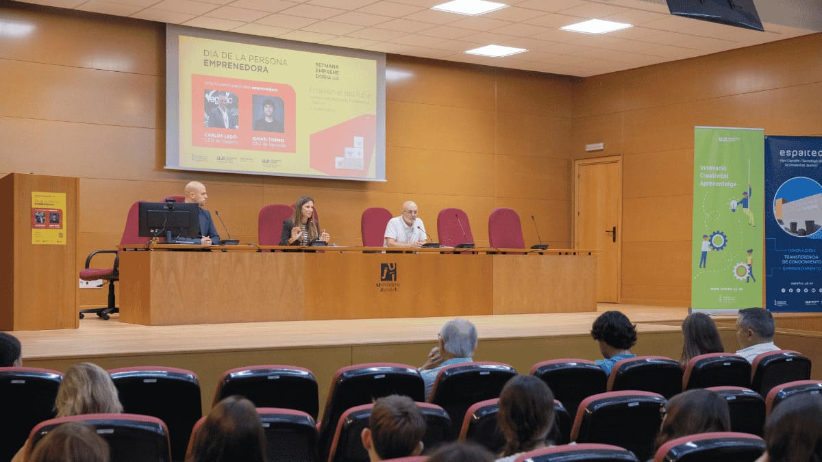 Más de 100 estudiantes de la UJI participan en el Día de la Persona Emprendedora
